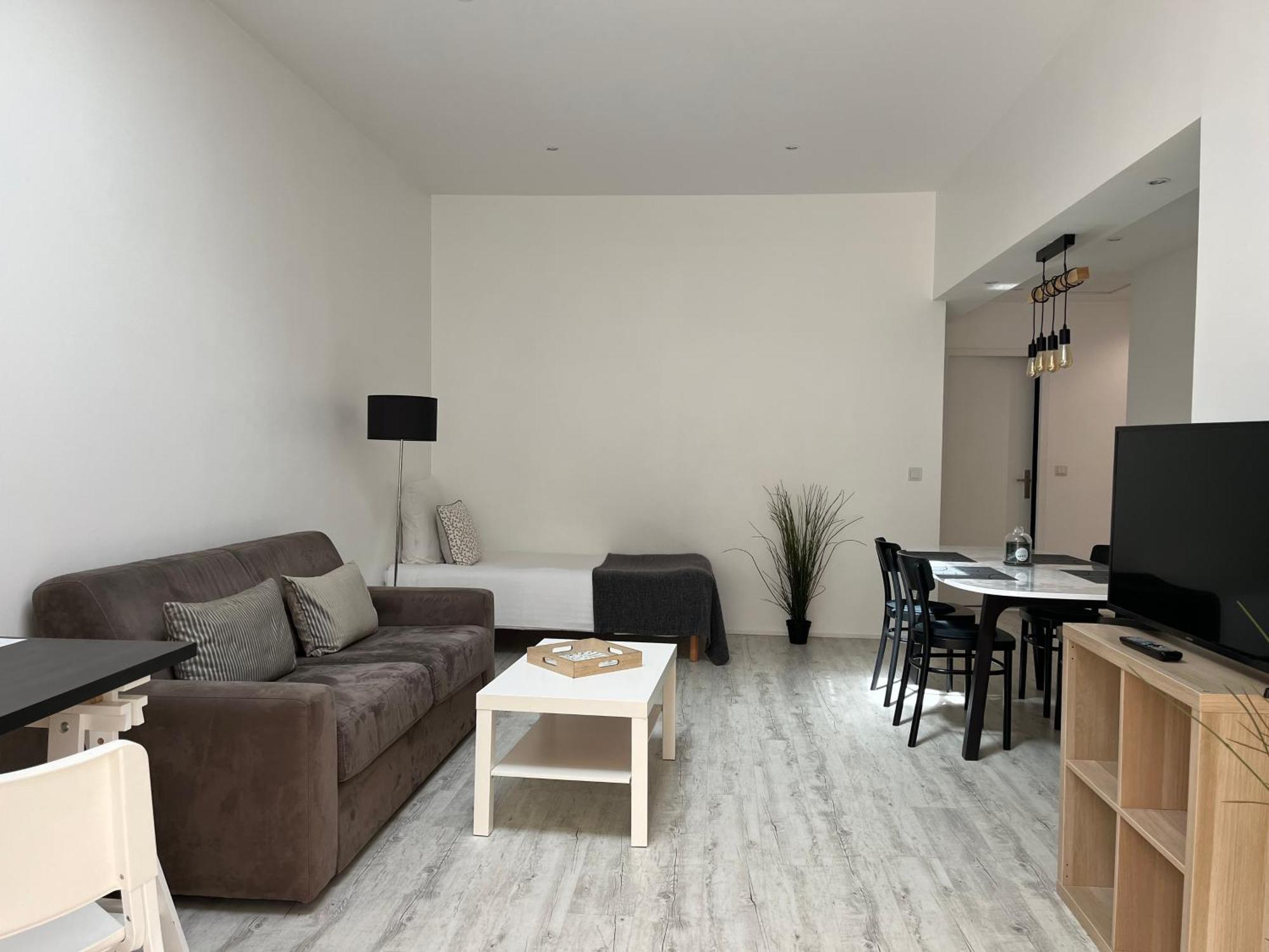 Aquitain Home Chambre Studio Appartement Gare Saint Jean Bordeaux Exterior photo